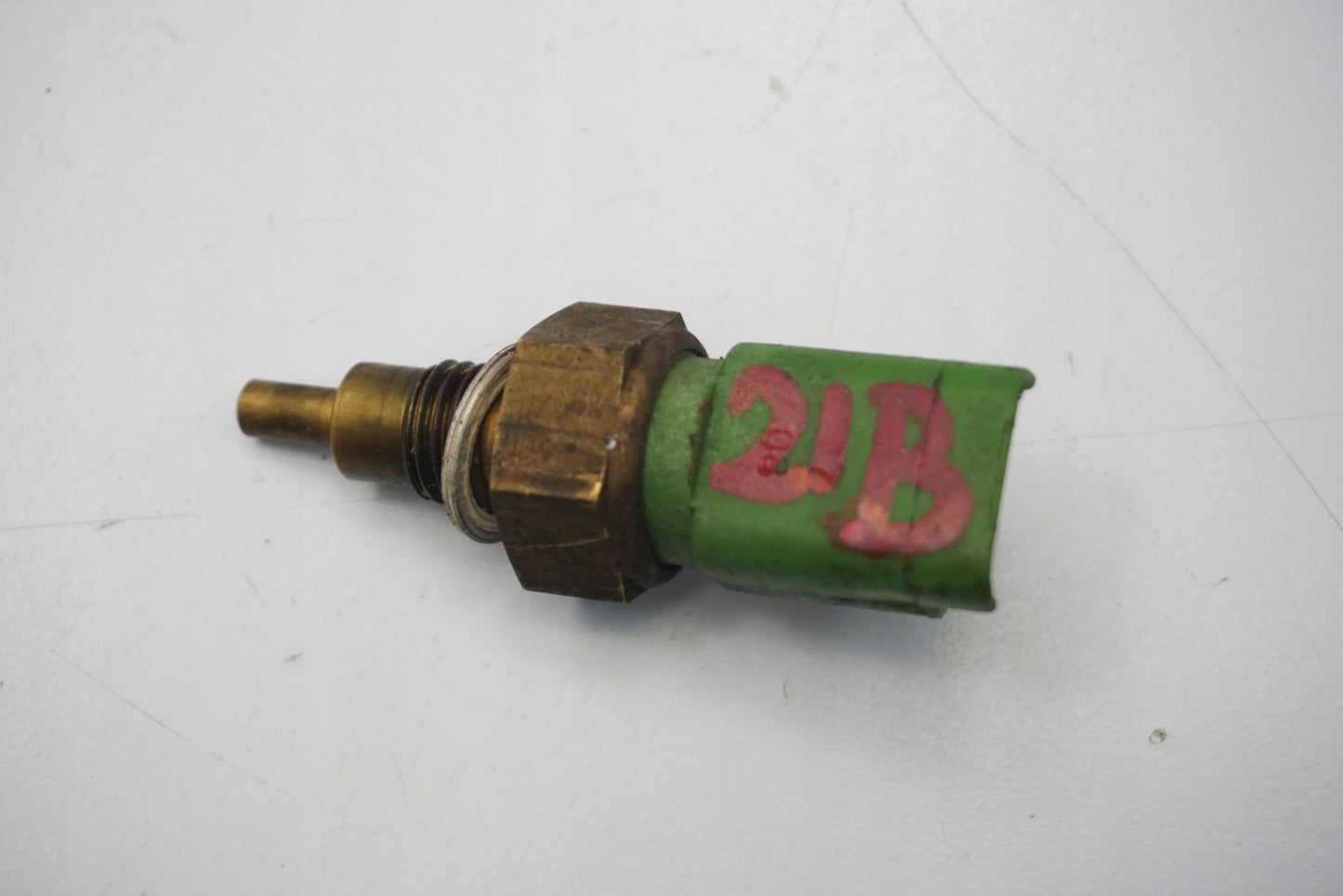 APRILIA DORSODURO 750 08-15 Temperatursensor Thermostat Temperature sensor