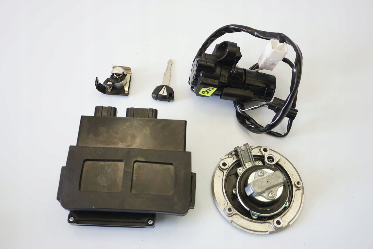 KAWASAKI Z-800 13-17 Schlosssatz Zündschloss Lock Set 6