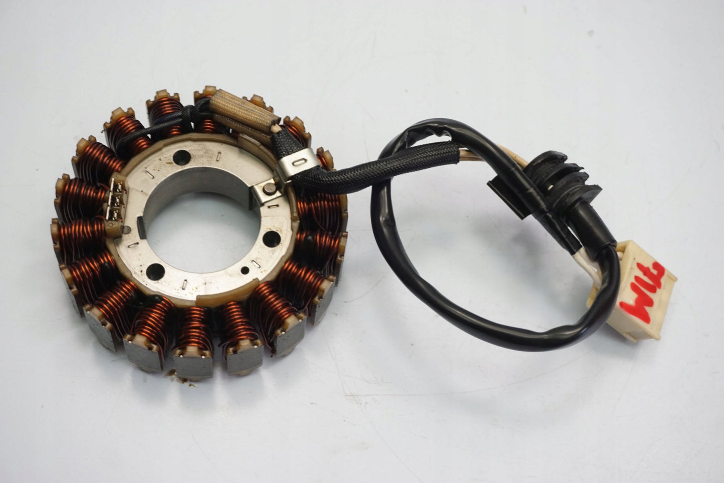 YAMAHA XJ6 DIVERSION N 09-16 Lichtmaschine Stator Generator Lima Alternator