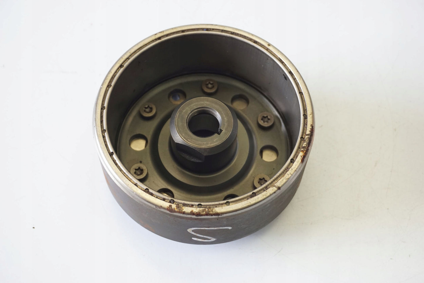 HONDA CBR 1100 XX 96-06 Polrad Schwungrad Rotor Flywheel