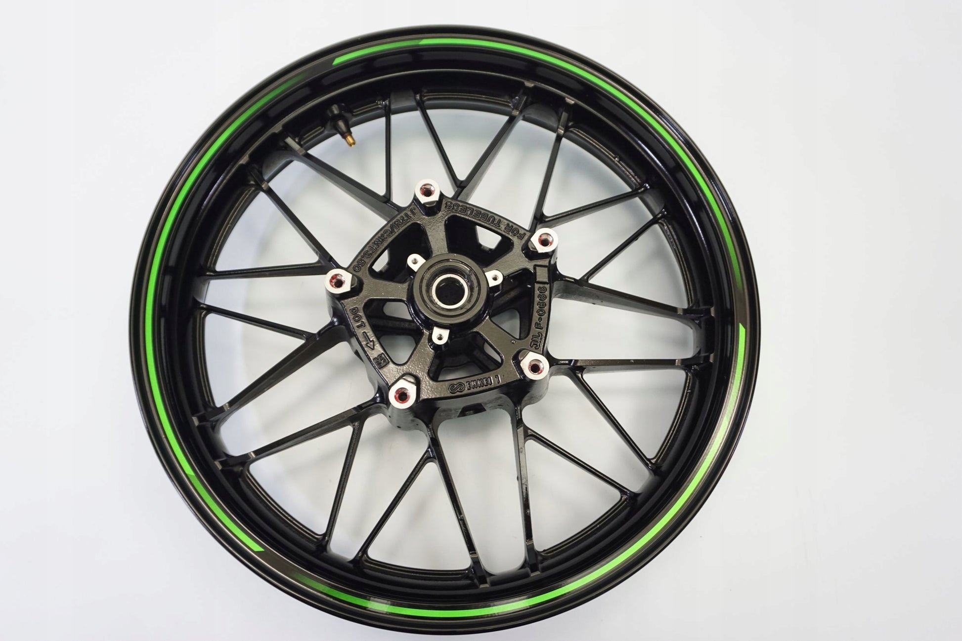 KAWASAKI Z 900 RS CAFE 18-22 Felge vorne Wheel Vorderrad 3