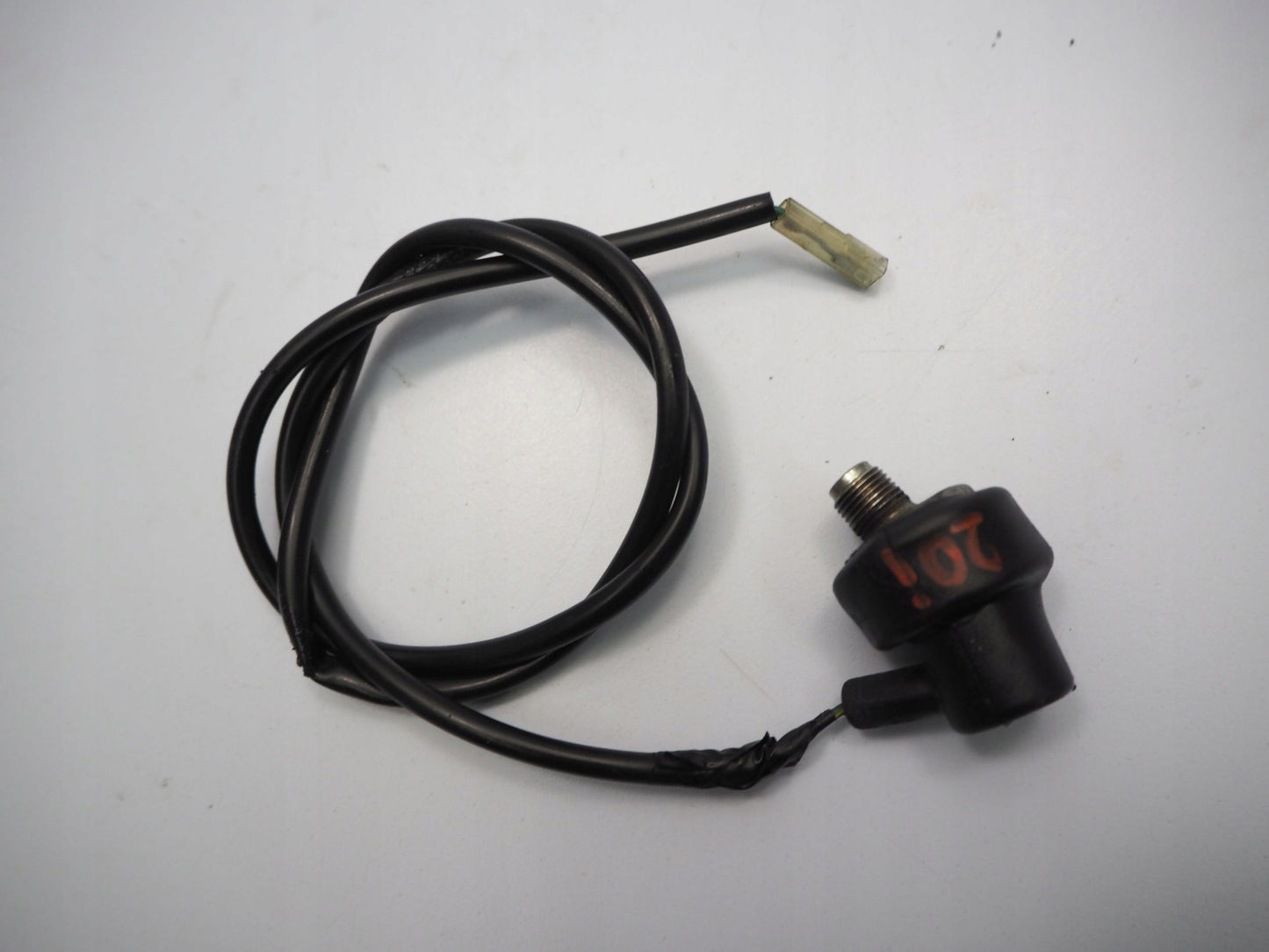 SUZUKI GSF 650 S BANDIT SPORT 07-08 Öldrucksensor Öldruckschalter Oil Pressure Switch