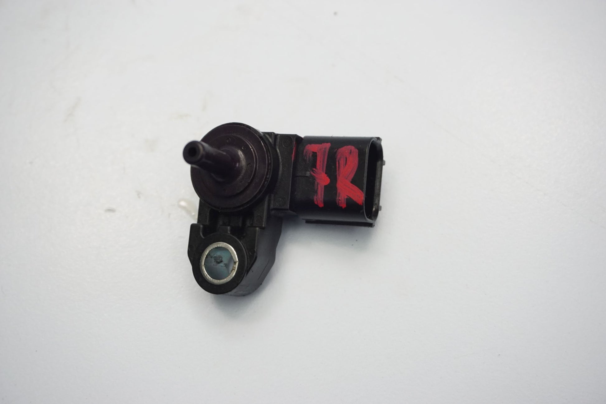 KAWASAKI Z-900 17-19 Luftdrucksensor Drosselklappe Pressure Sensor 3