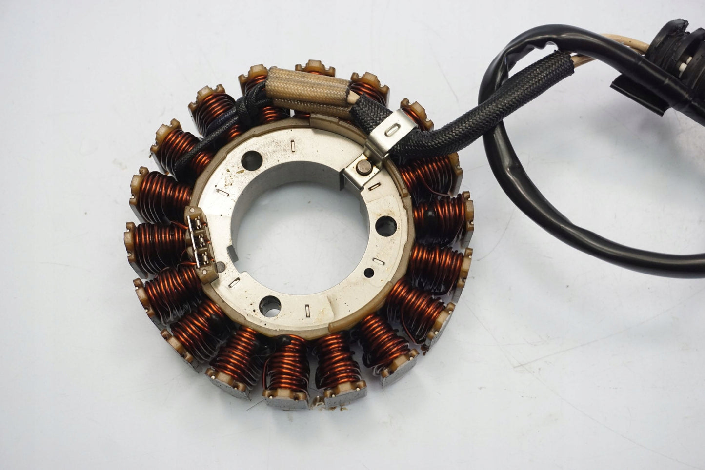 YAMAHA XJ6 DIVERSION N 09-16 Lichtmaschine Stator Generator Lima Alternator