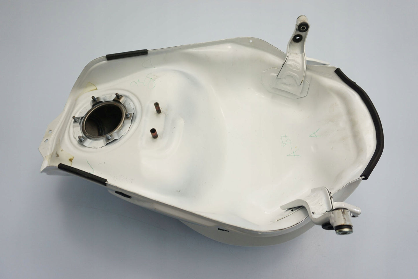 HONDA CB 650 F 14-19 Kraftstofftank Benzintank Fuel Tank