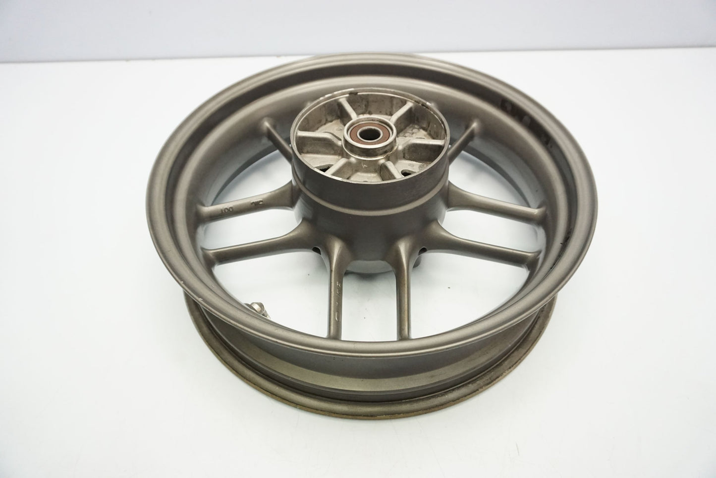 TRIUMPH TIGER 800 10-17 Felge hinten Wheel Hinterrad