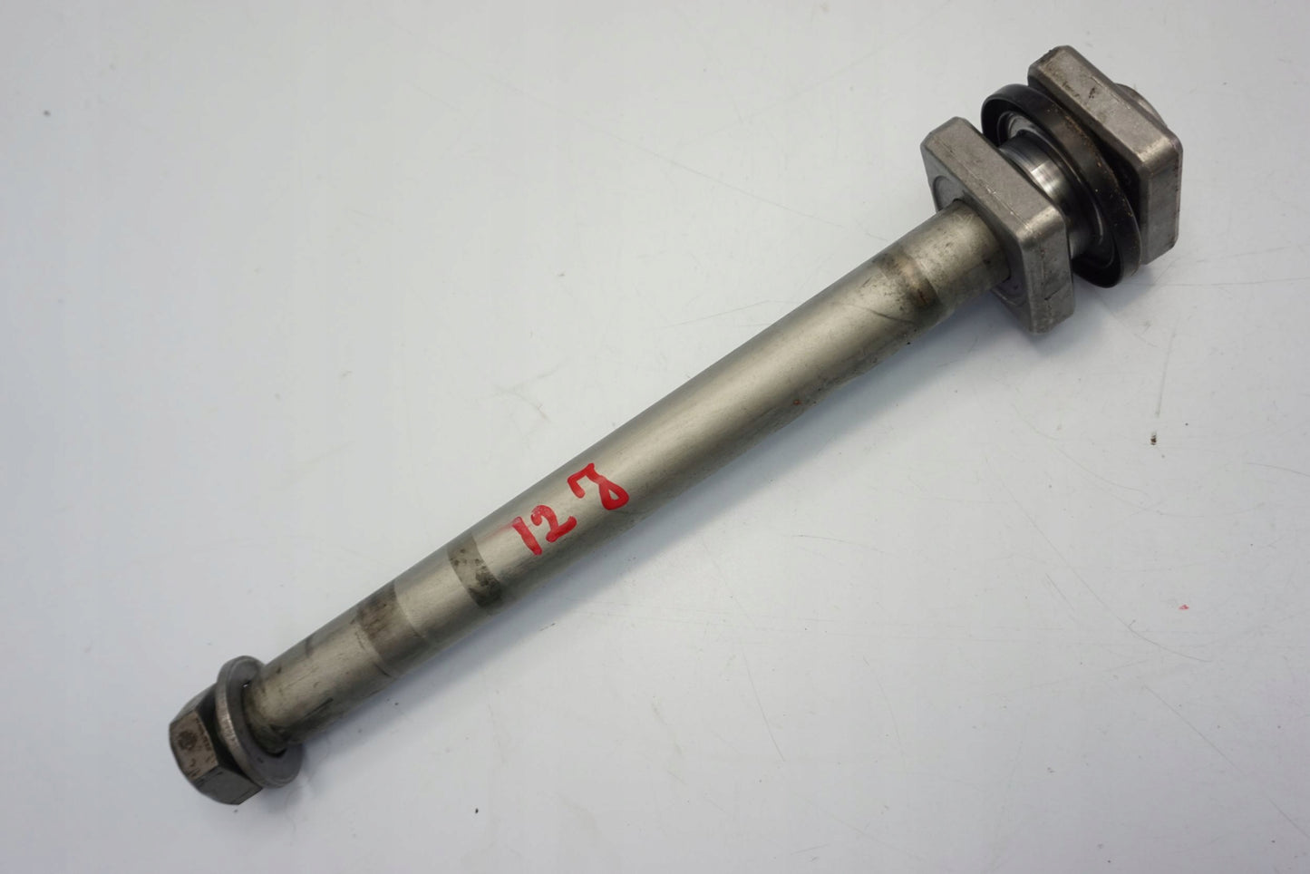 BMW S 1000 R 21- Hinterachse Achse hinten Radachse rear axle