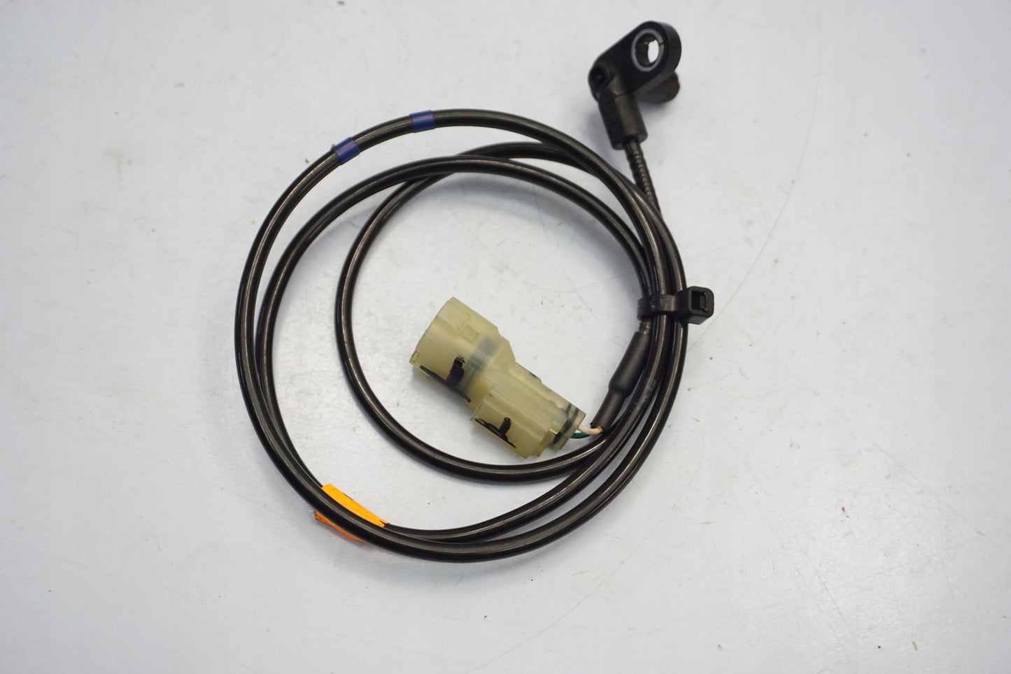 TRIUMPH STREET TRIPLE 765 17- ABS Sensor hinten