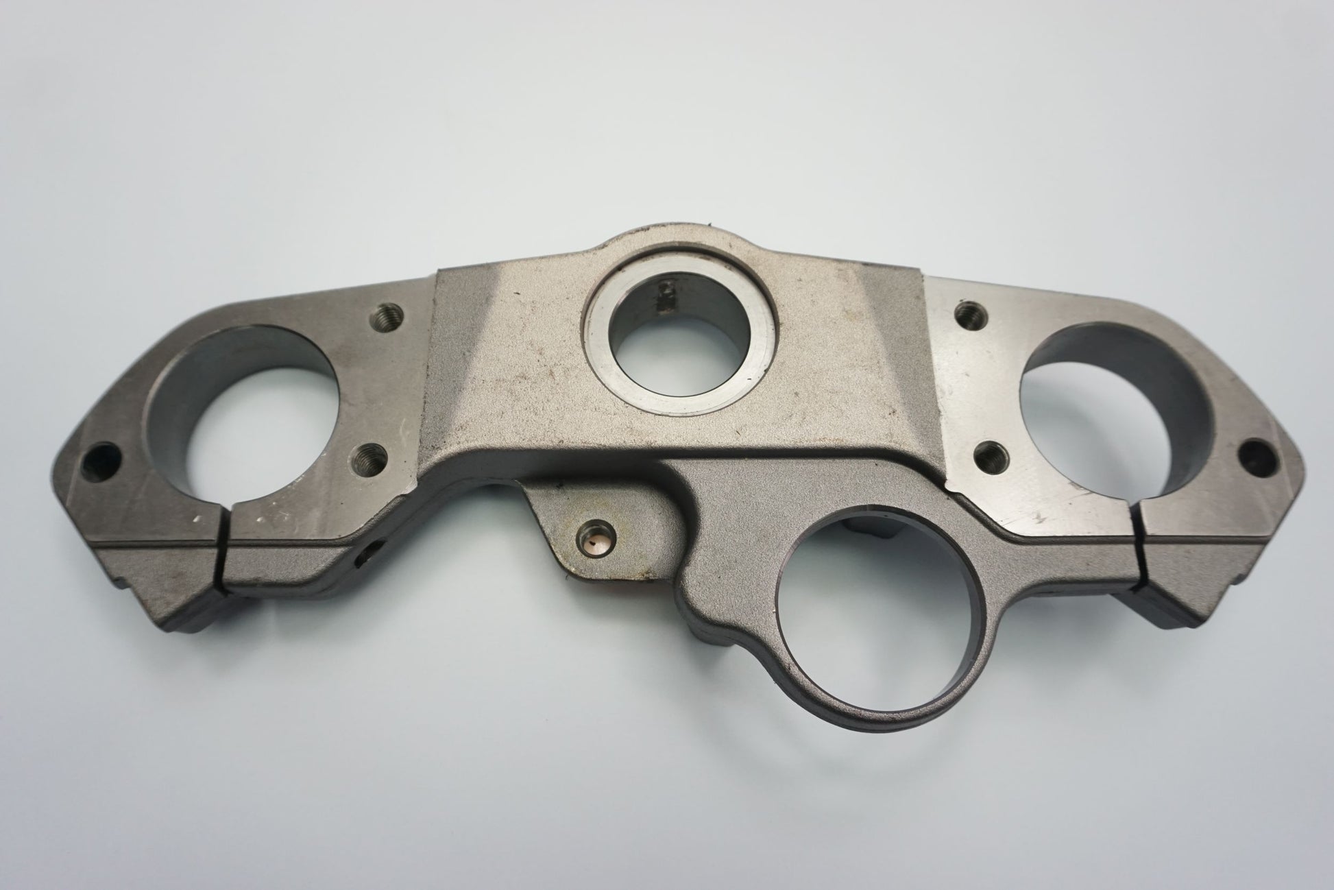 MOTO GUZZI BREVA V 1100 obere Gabelbrücke Triple Clamp oben 4