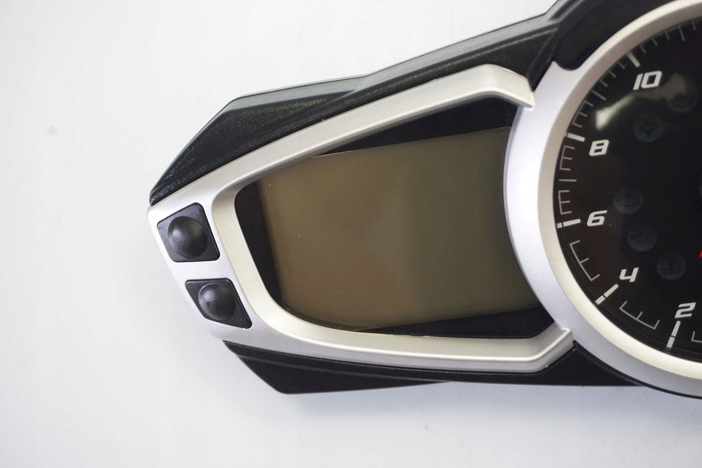 TRIUMPH STREET TRIPLE 675 R 13-17 Tacho Tachometer Cockpit Speedometer