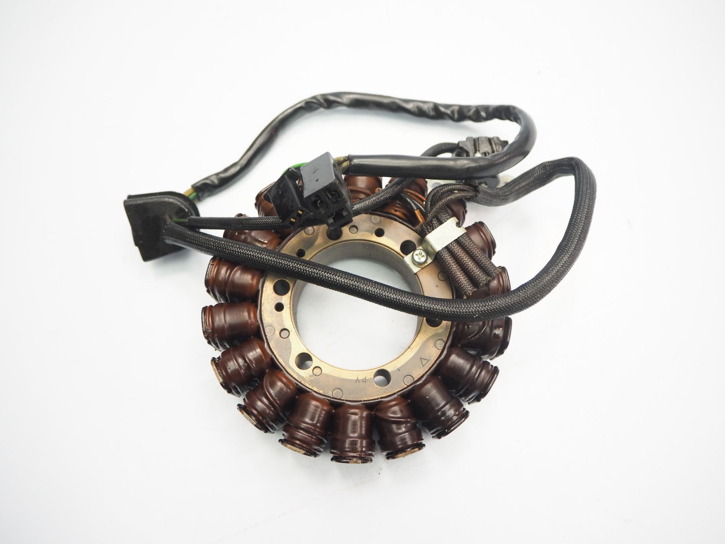 SUZUKI INTRUDER C-800 05-16 Lichtmaschine Stator Generator Lima Alternator