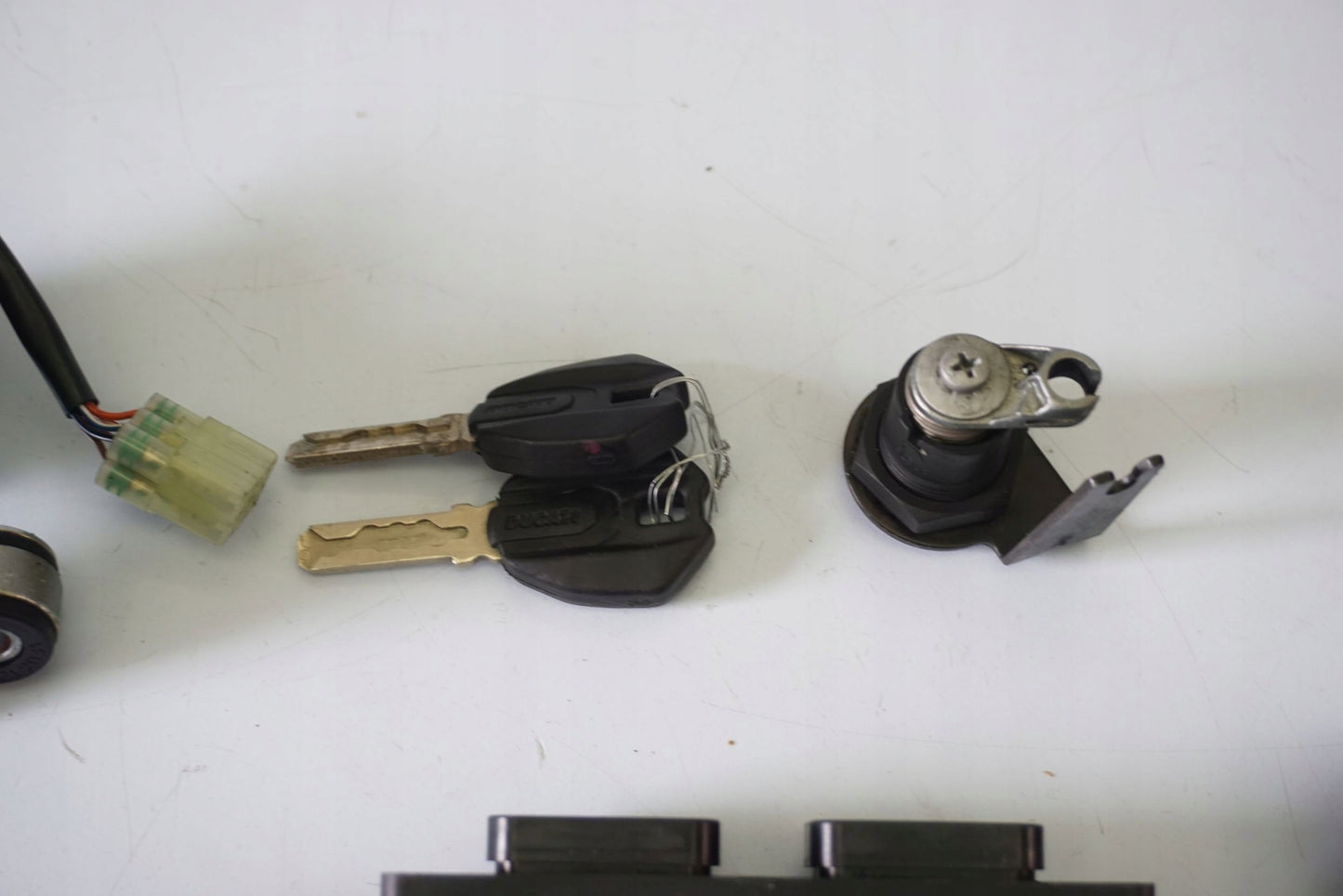 DUCATI 1199 PANIGALE 12-15 Schlosssatz Zündschloss Lock Set