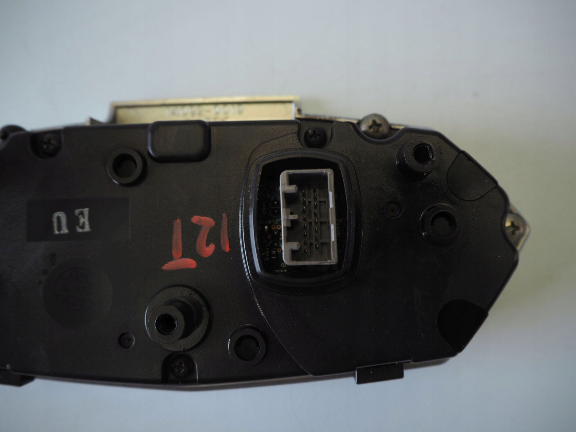 KAWASAKI Z1000 10-13 Tacho Tachometer Cockpit Speedometer 8