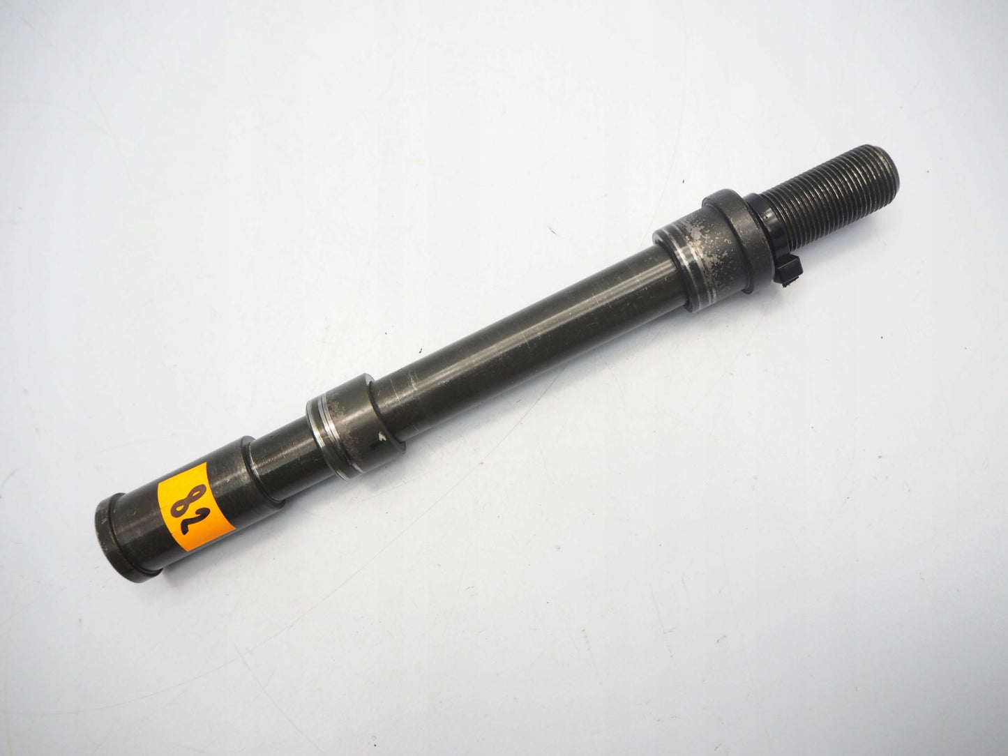 BENELLI BN 302 2018 Vorderachse Achse vorne Radachse front axle