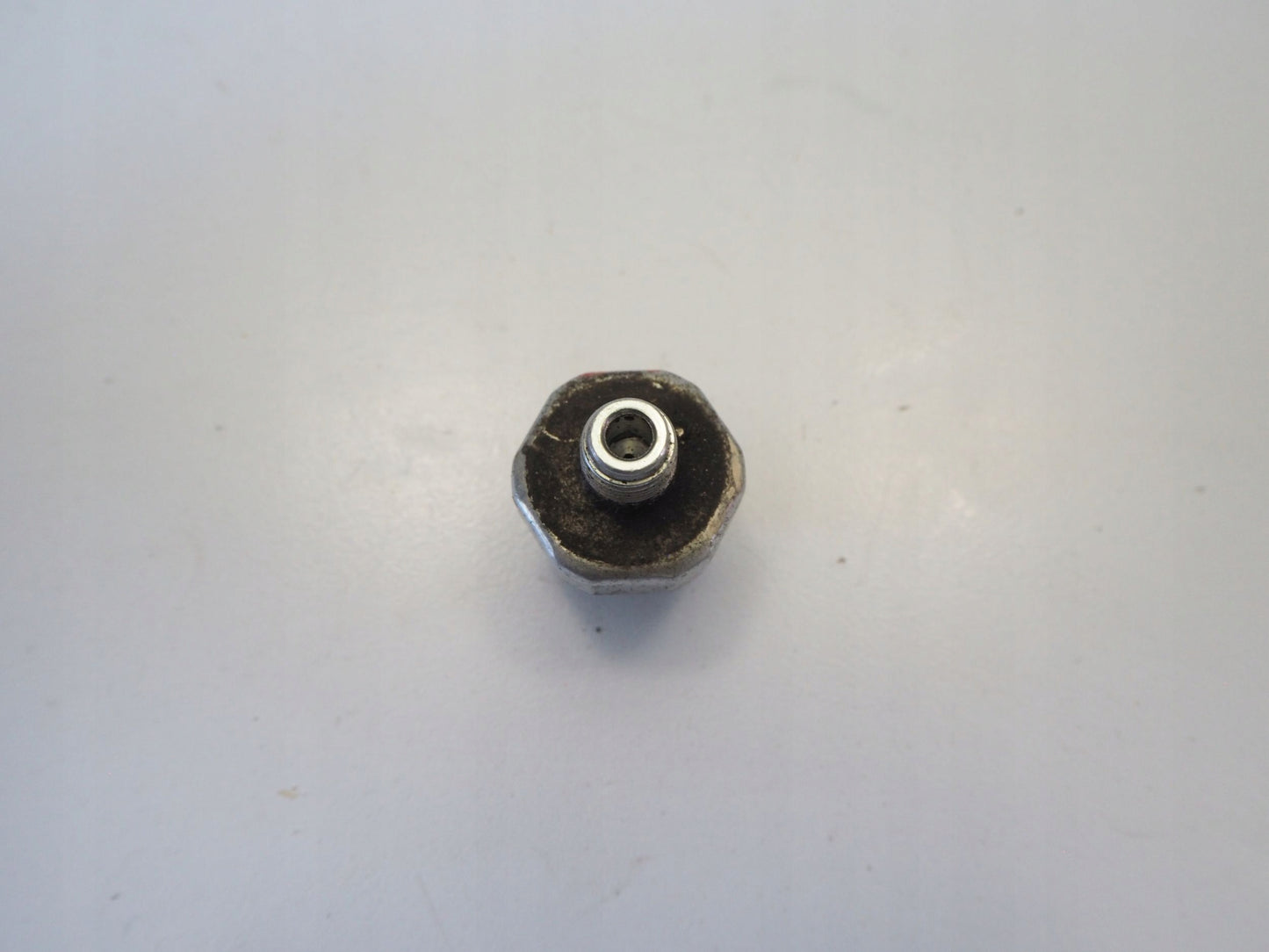 SUZUKI DL 650 V-STROM 04-11 Öldrucksensor Öldruckschalter Oil Pressure Switch