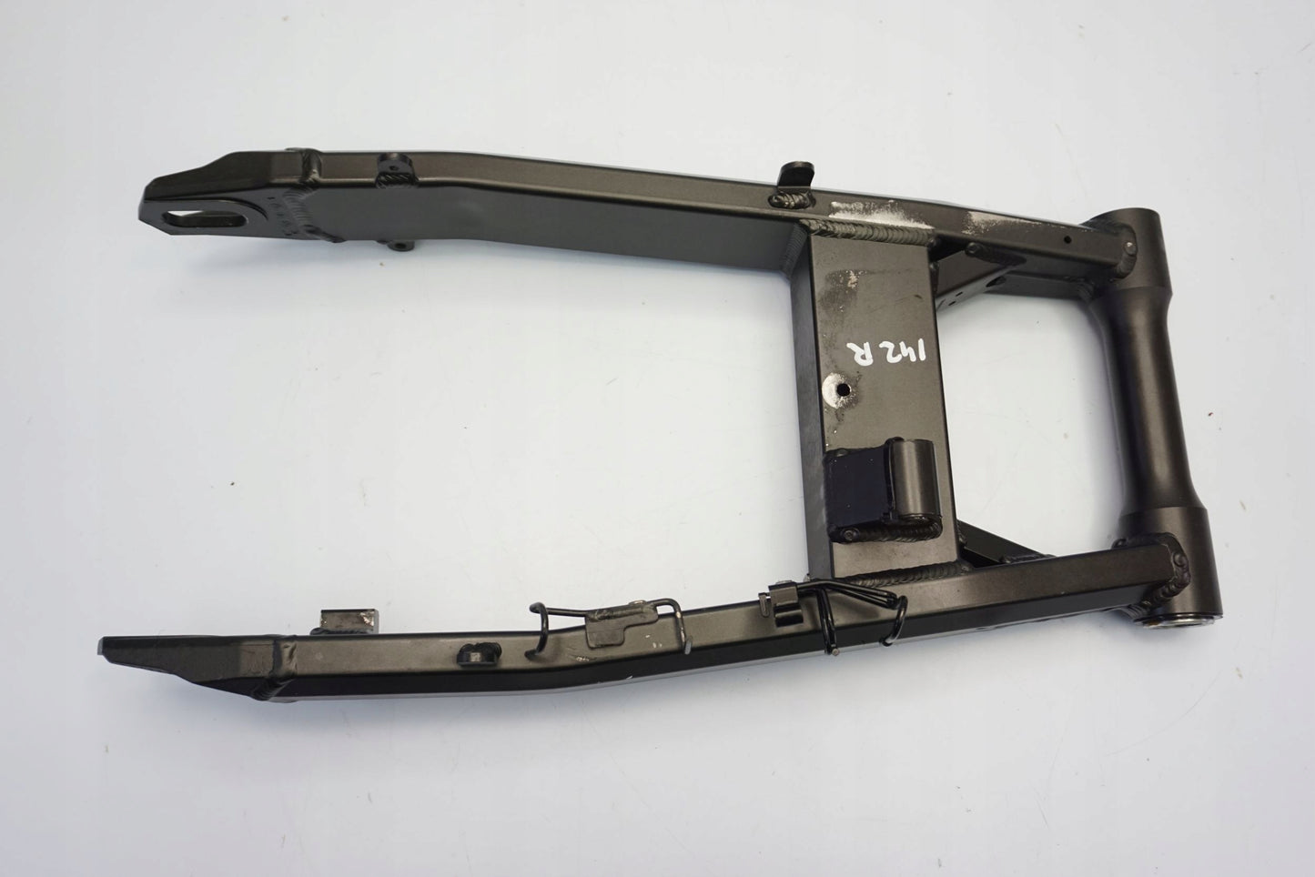 KAWASAKI Z-900 17-19 Schwinge Hinterradschwinge swing arm 3