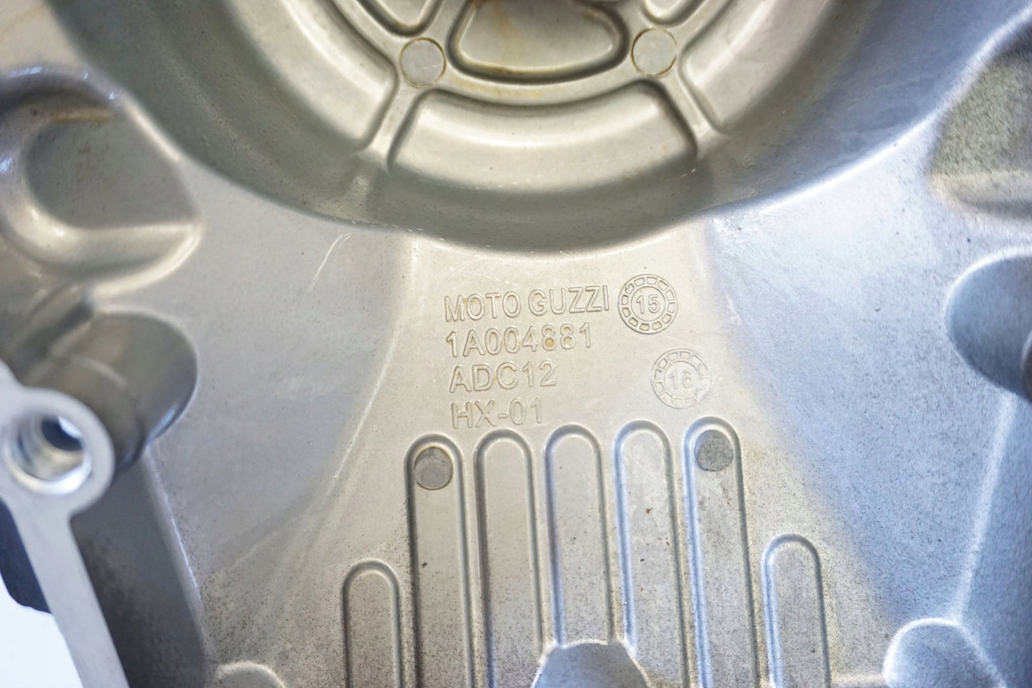 MOTO GUZZI V9 ROAMER Motordeckel Engine Cover 4