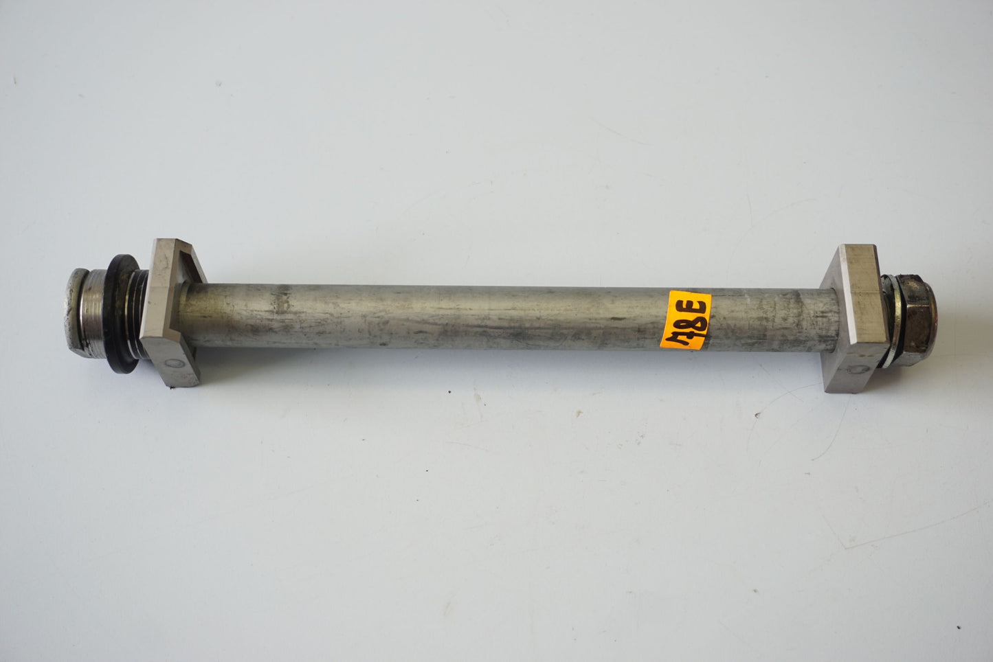 HONDA CBR 1000RR SC59 12-16 Hinterachse Achse hinten Radachse rear axle