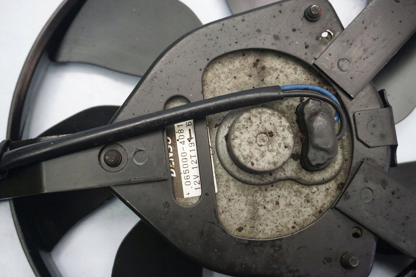 KAWASAKI VERSYS 1000 15-18 Lüfter Ventilator Kühlerlüfter 2