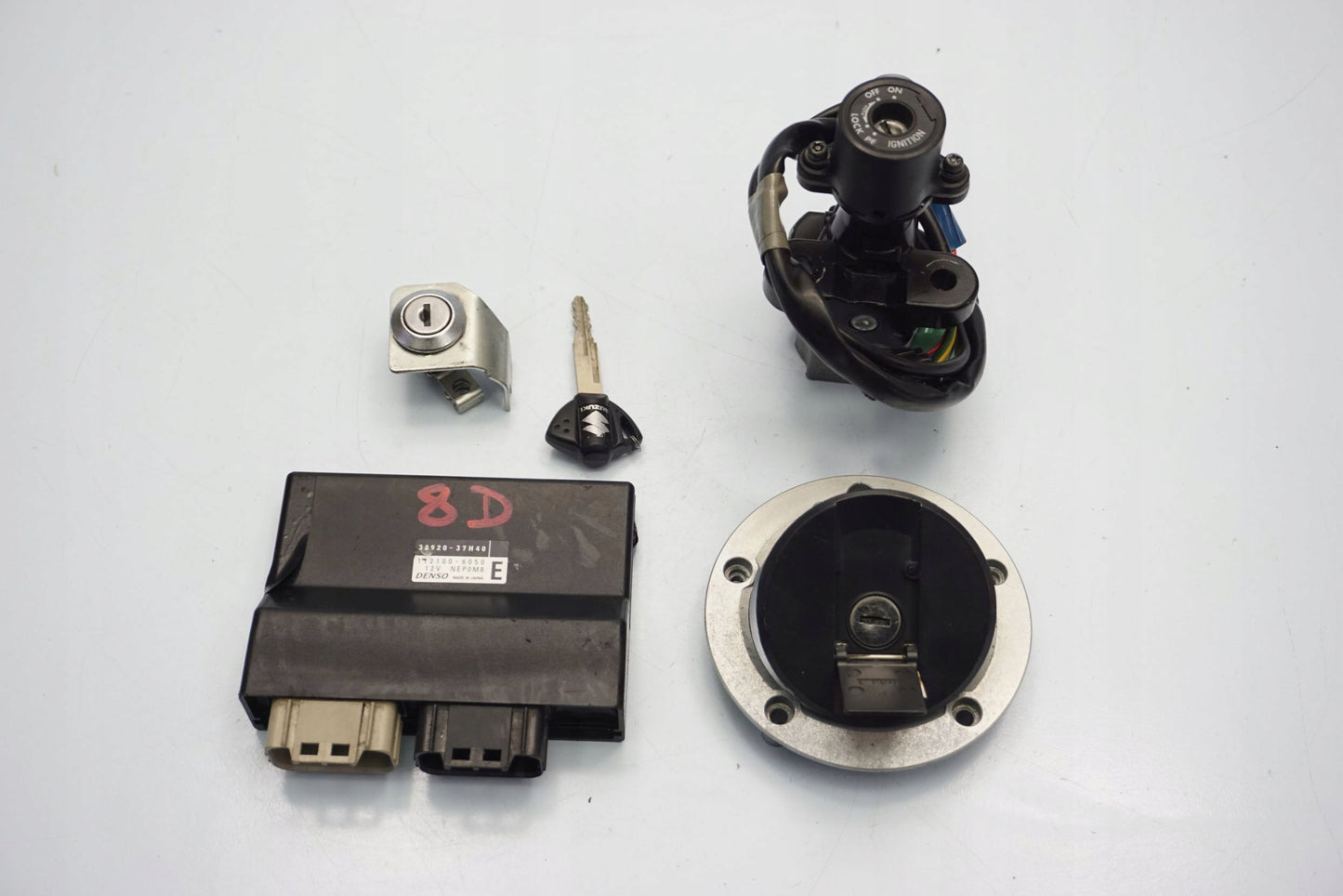 SUZUKI GSX-R 600 750 K8 K9 L0 Schlosssatz Zündschloss Lock Set