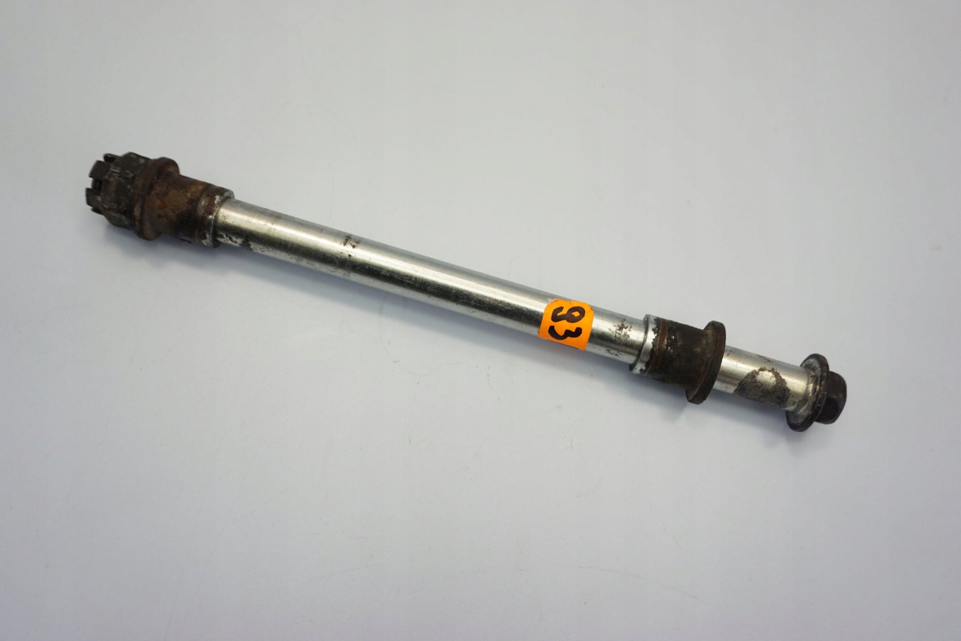 KAWASAKI Z-300 15-18 Vorderachse Achse vorne Radachse front axle 2