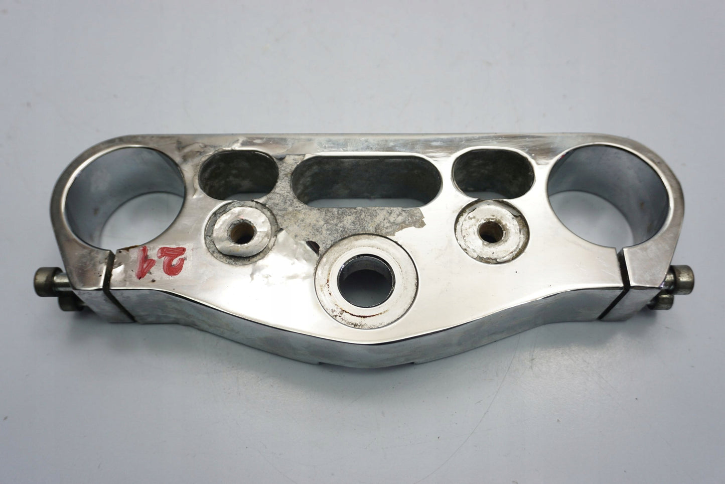 HYOSUNG GV 650 AQUILA 05-11 obere Gabelbrücke Triple Clamp oben 2