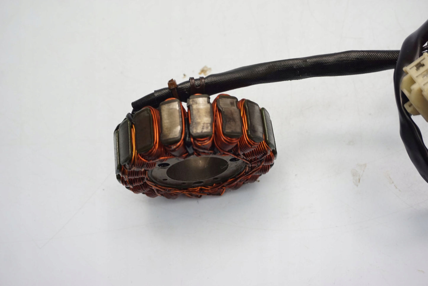 MOTO GUZZI V7 III STONE Lichtmaschine Stator Generator Lima Alternator 4