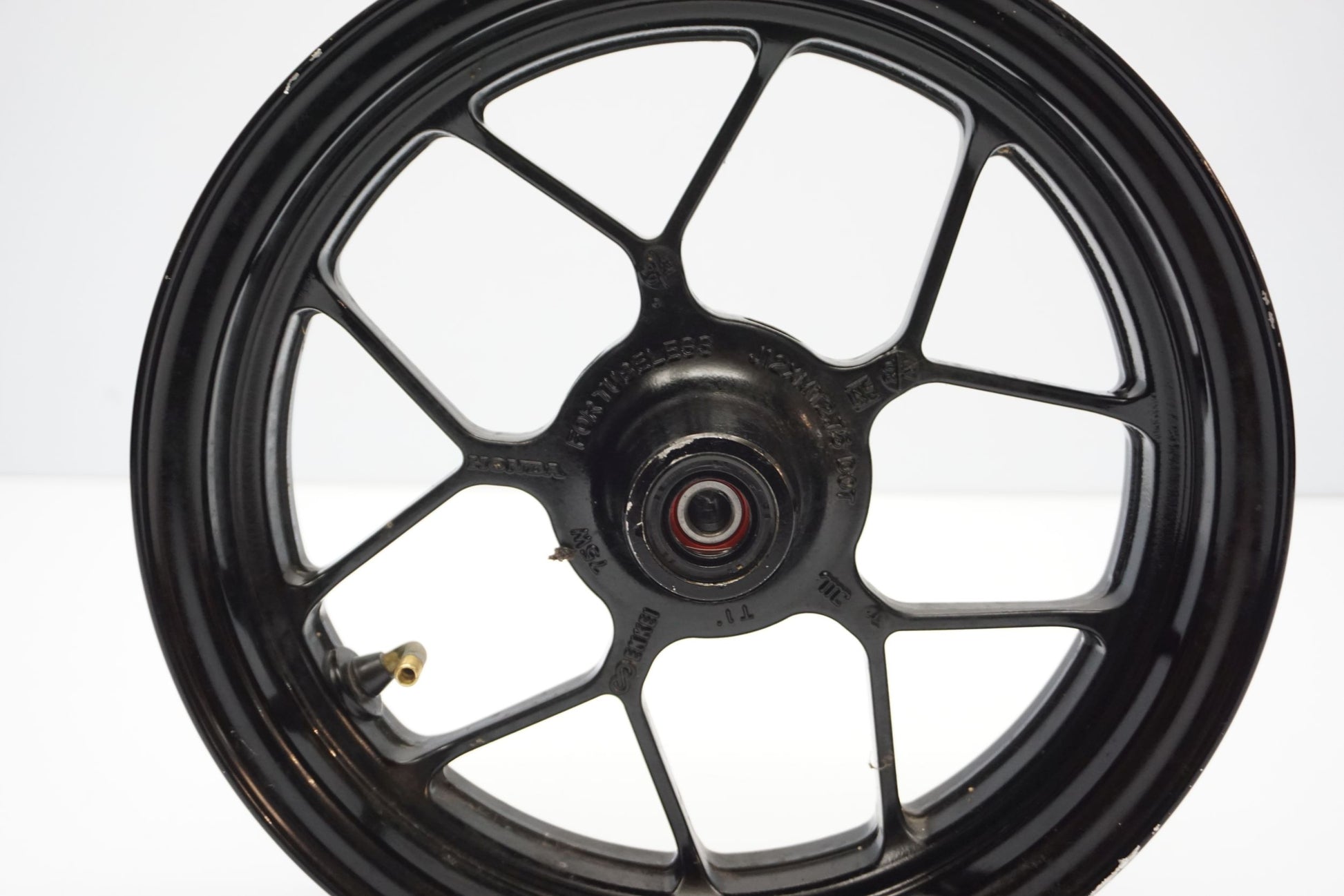 HONDA MSX 125 13-15 Felge vorne Wheel Vorderrad 4