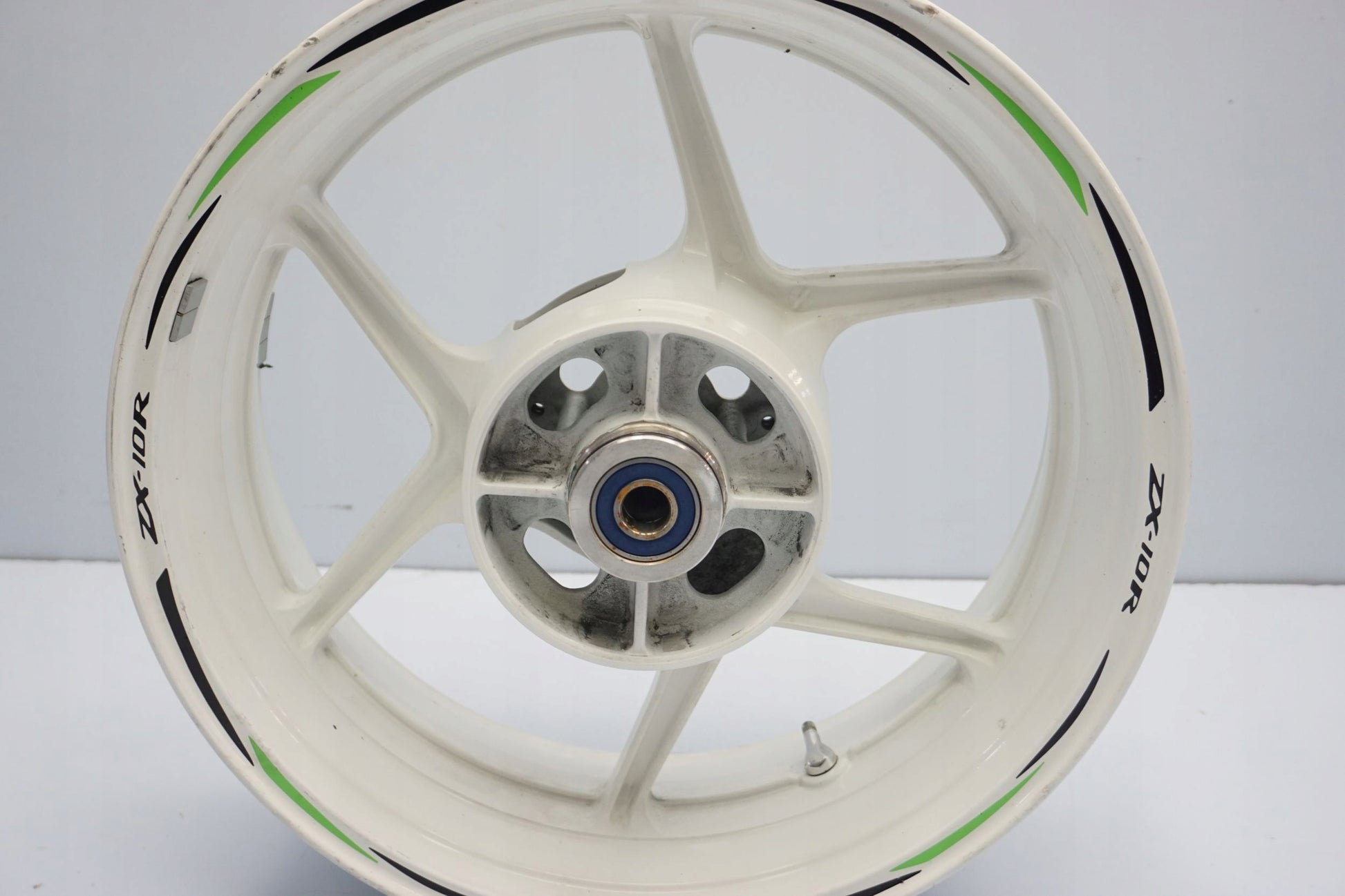 KAWASAKI ZX-10R 08-10 Felge hinten Wheel Hinterrad 10