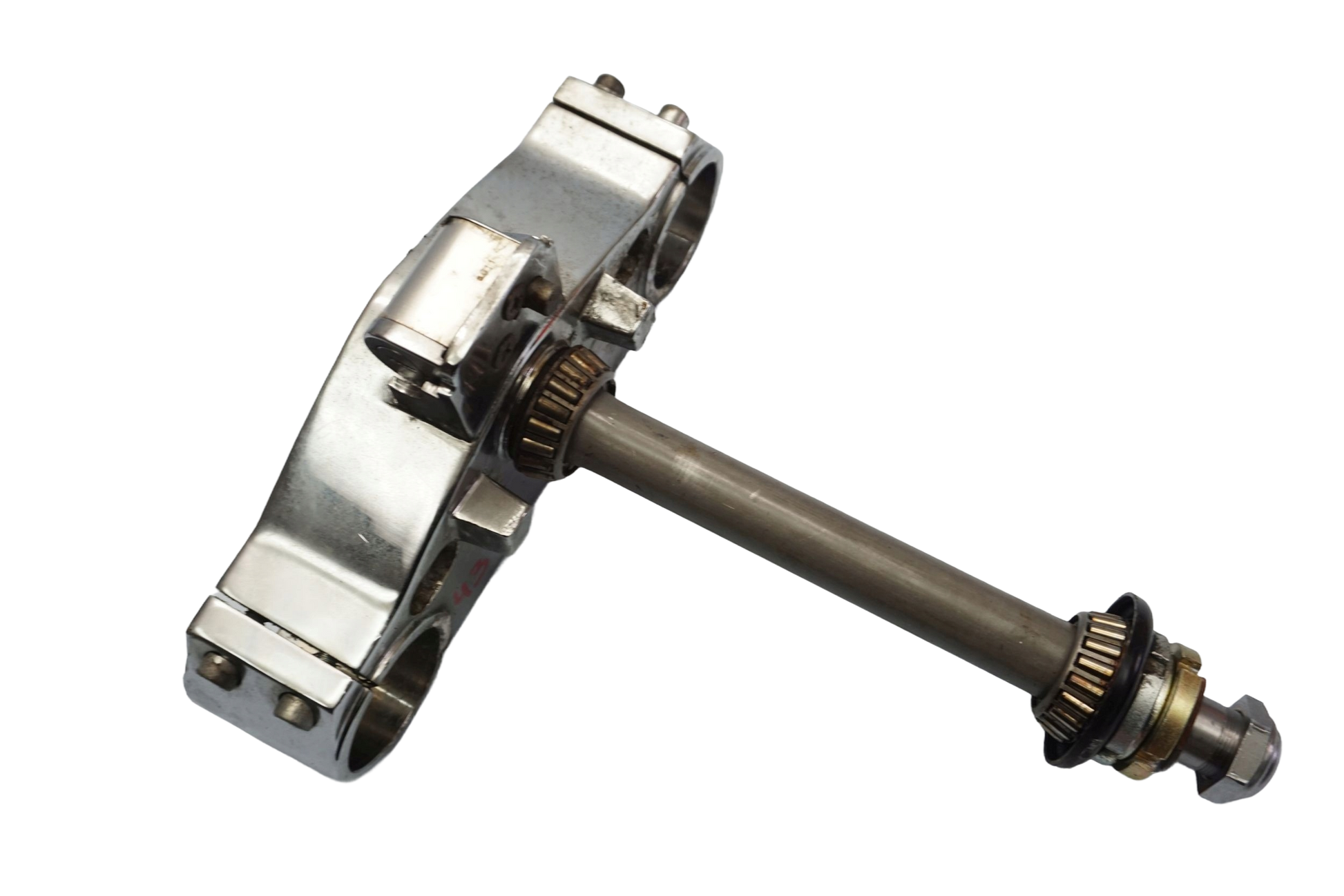 HYOSUNG GV 650 AQUILA 05-11 untere Gabelbrücke Triple Clamp unten 1