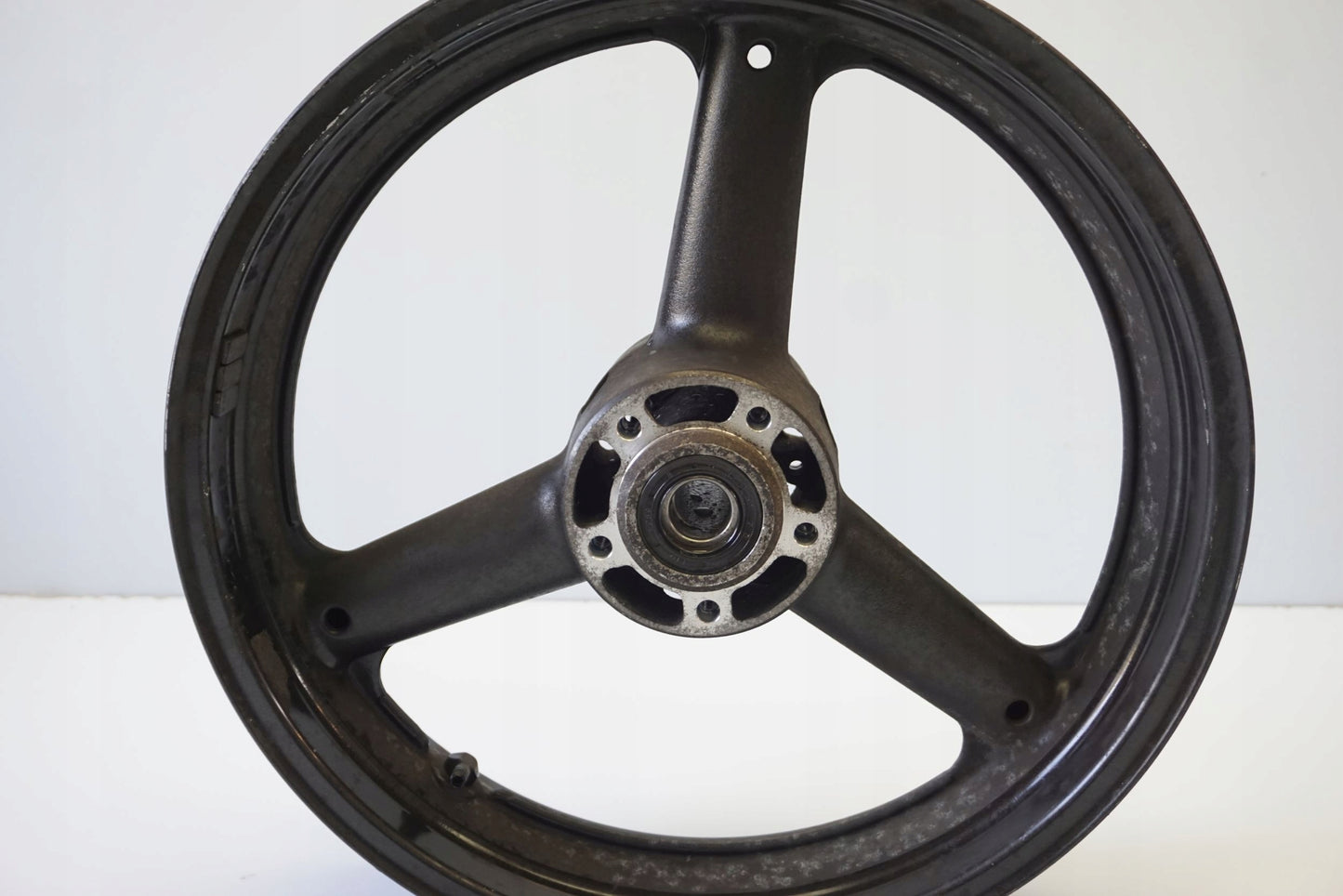 SUZUKI GSX-R 1300 HAYABUSA 99-07 Felge vorne Wheel Vorderrad