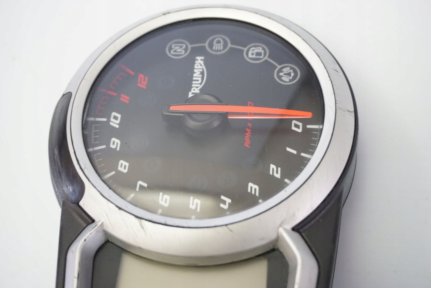 TRIUMPH STREET TRIPLE 675 13-17 Tacho Tachometer Cockpit Speedometer