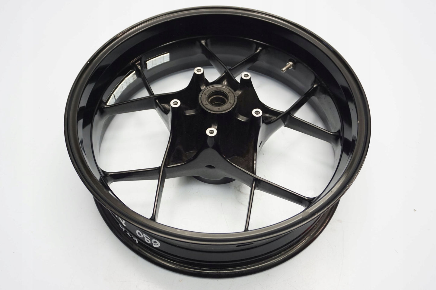KTM 690 DUKE 16-19 Felge hinten Wheel Hinterrad 2