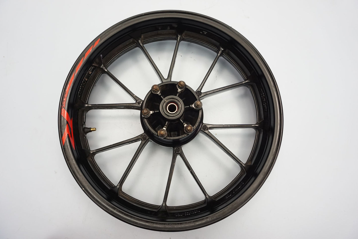 YAMAHA YZF-R 125 14-18 Felge hinten Wheel Hinterrad