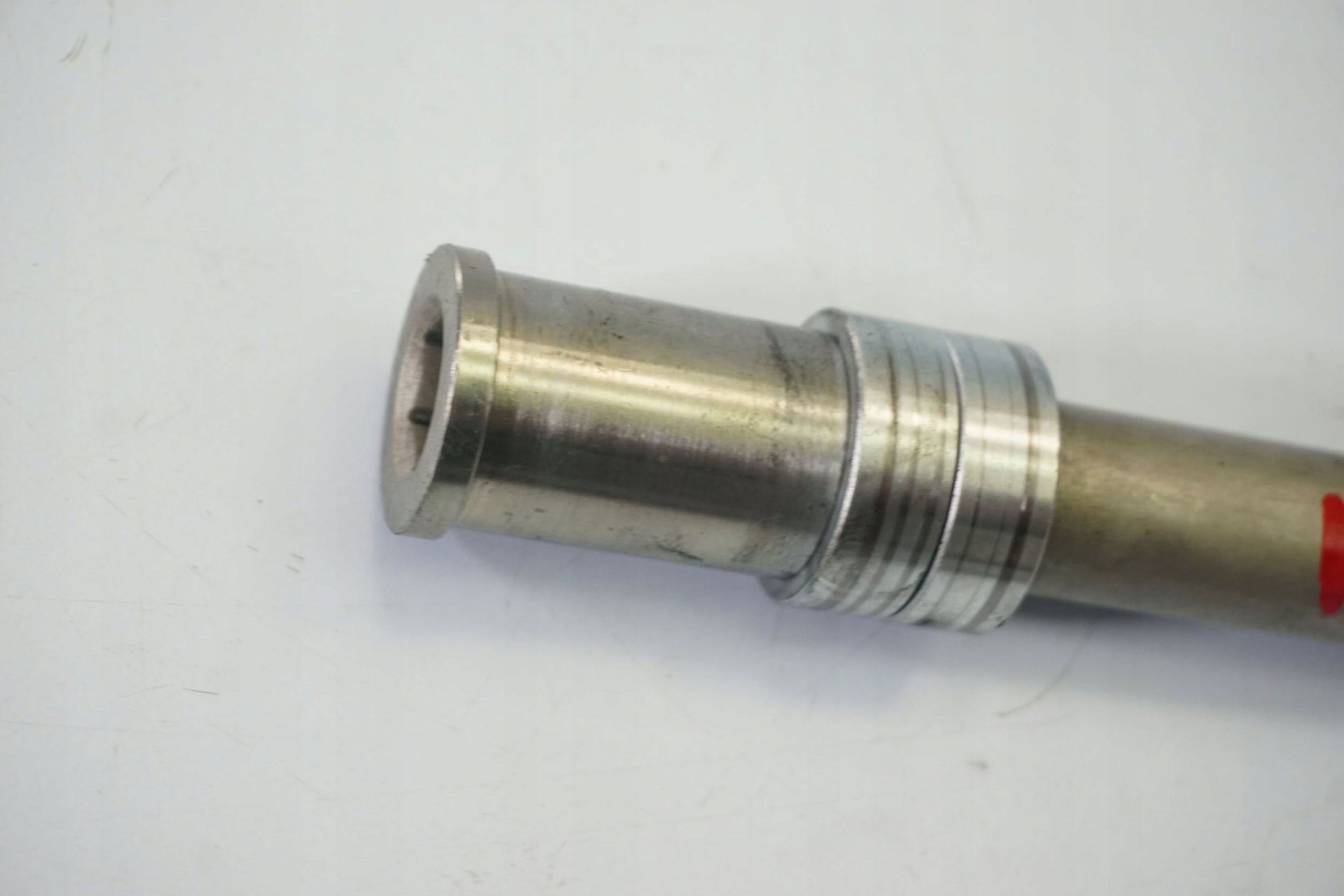 KAWASAKI Z 900 RS CAFE 18-22 Vorderachse Achse vorne Radachse front axle 2