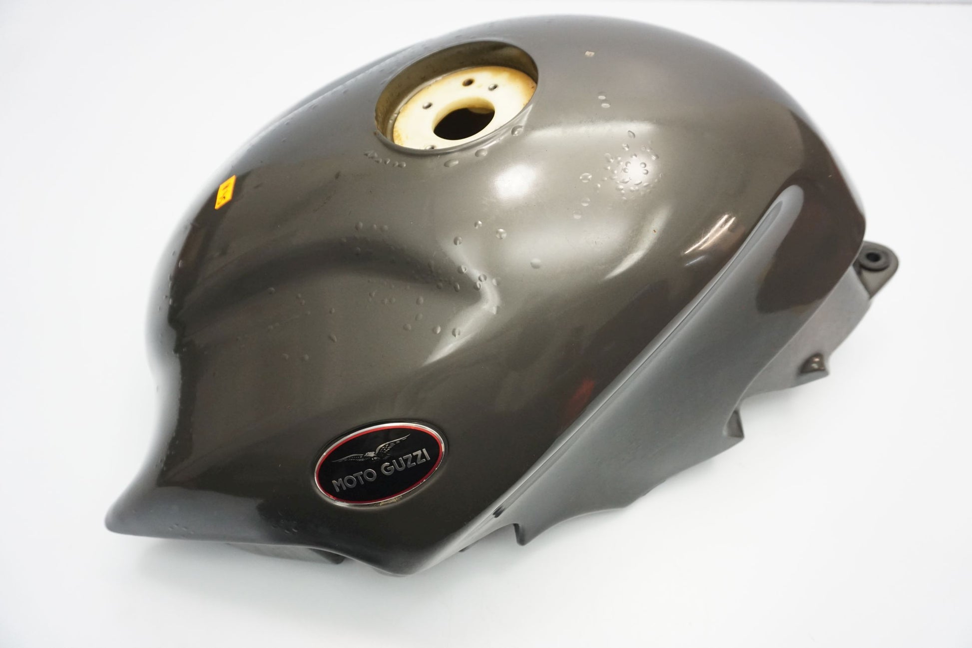 MOTO GUZZI BREVA V 1100 Kraftstofftank Benzintank Fuel Tank 3