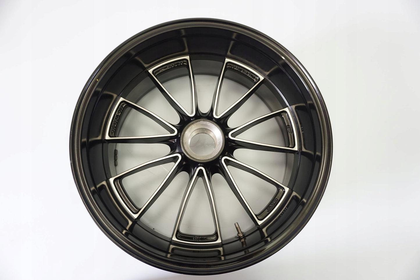 DUCATI DIAVEL 1200 Felge hinten Wheel Hinterrad