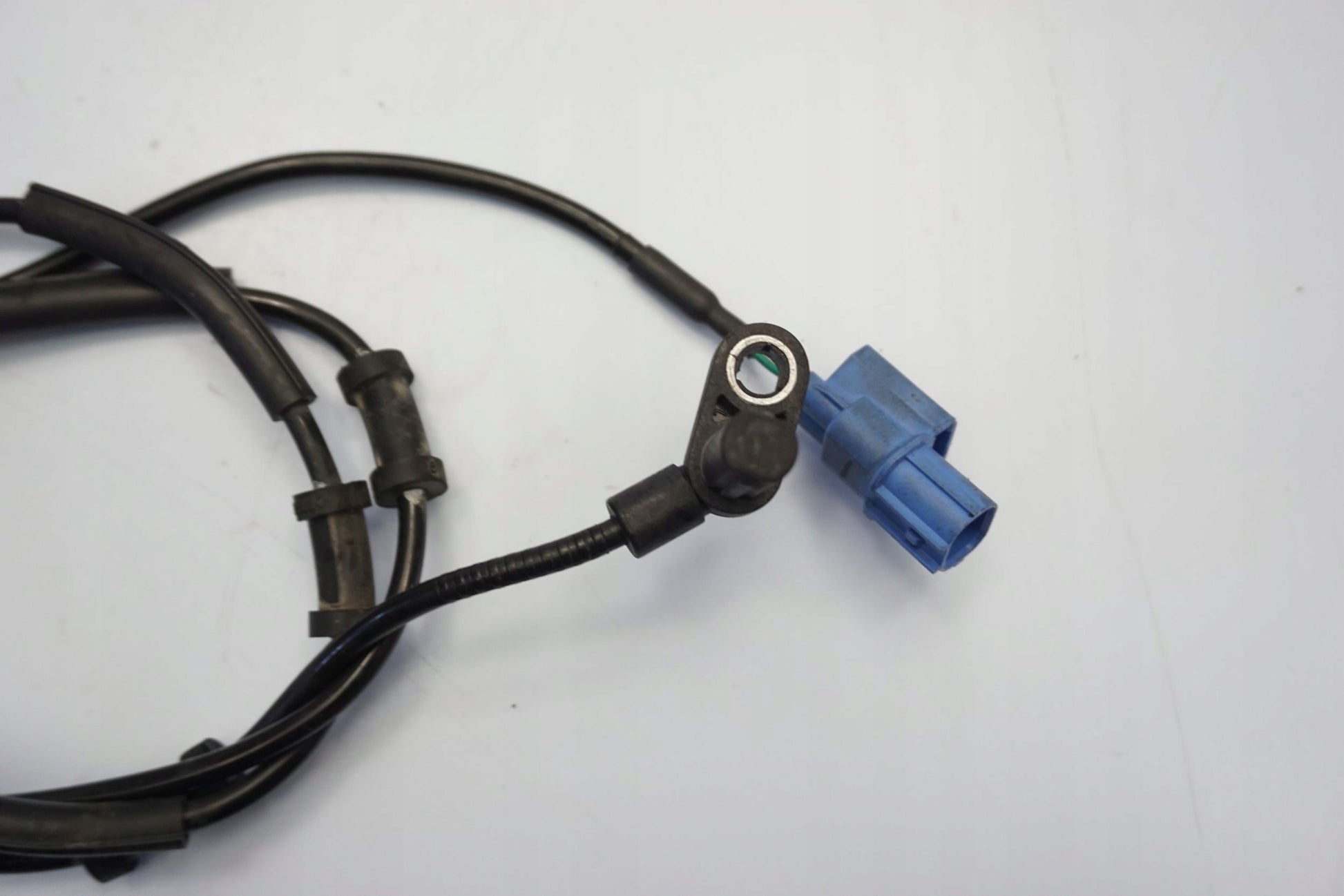 KAWASAKI Z-900 20- ABS Sensor hinten 3