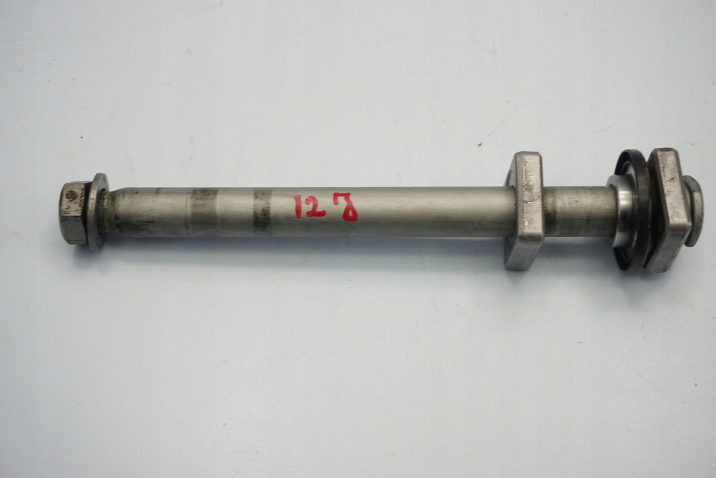 BMW S 1000 R 21- Hinterachse Achse hinten Radachse rear axle