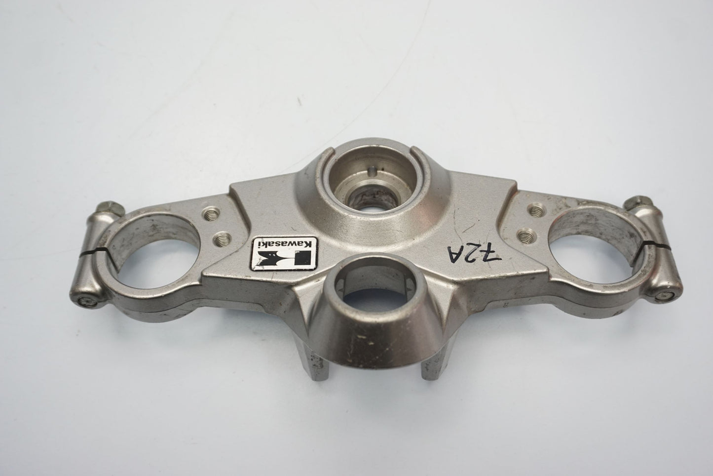 KAWASAKI ZZR-1200 02-05 obere Gabelbrücke Triple Clamp oben 3