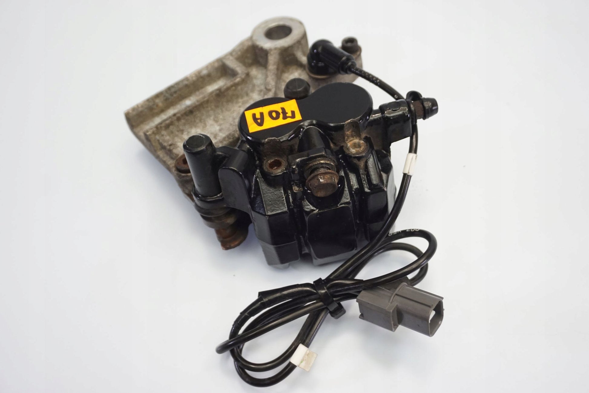 KAWASAKI Z-300 15-18 Bremse Bremssattel Bremszange hinten 4