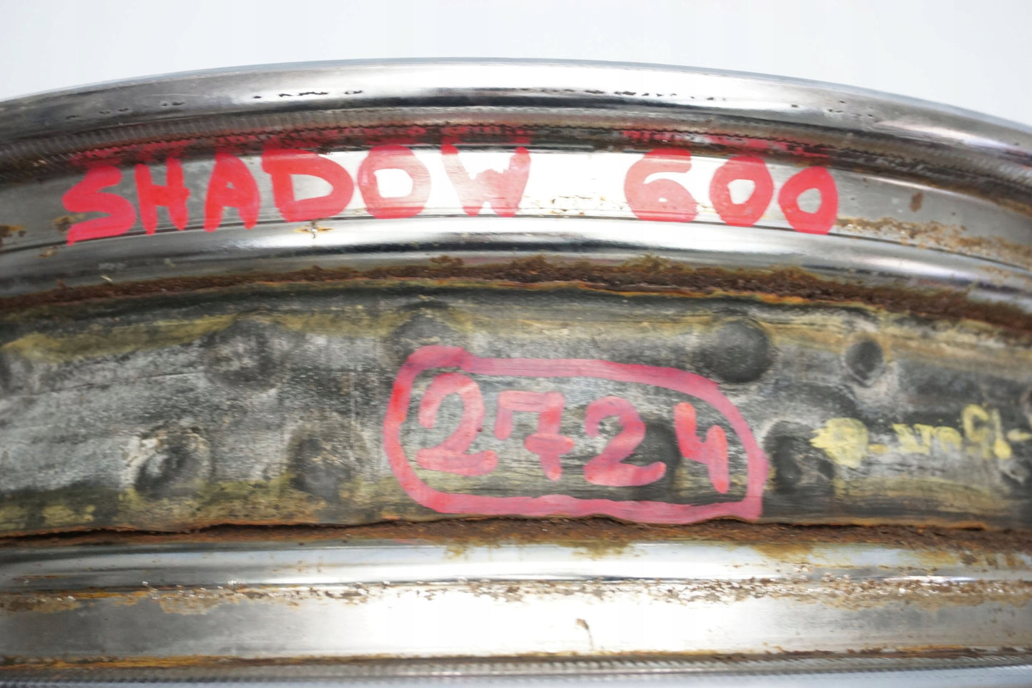 HONDA VT 600 SHADOW 88-02 Felge hinten Wheel Hinterrad 10