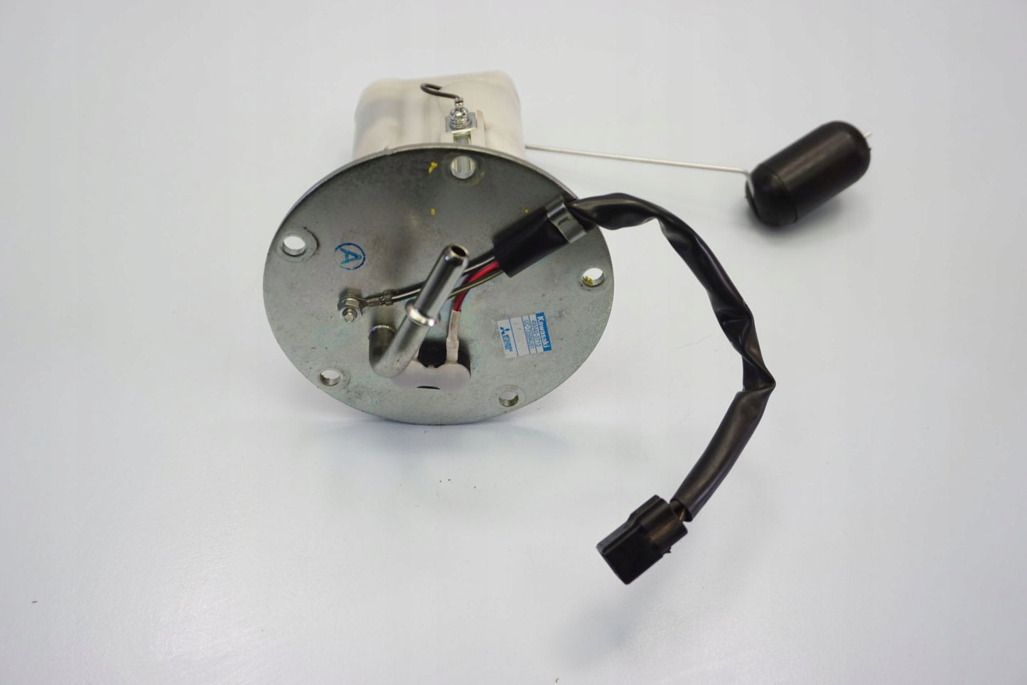 KAWASAKI Z-300 15-18 Benzinpumpe Kraftstoffpumpe Fuel Pump 6