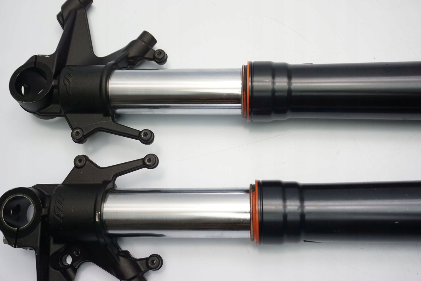 KTM 1290 SUPER DUKE GT 16-18 Gabel Gabelholme Fork Suspension Fourche Forcella Horquilla 3