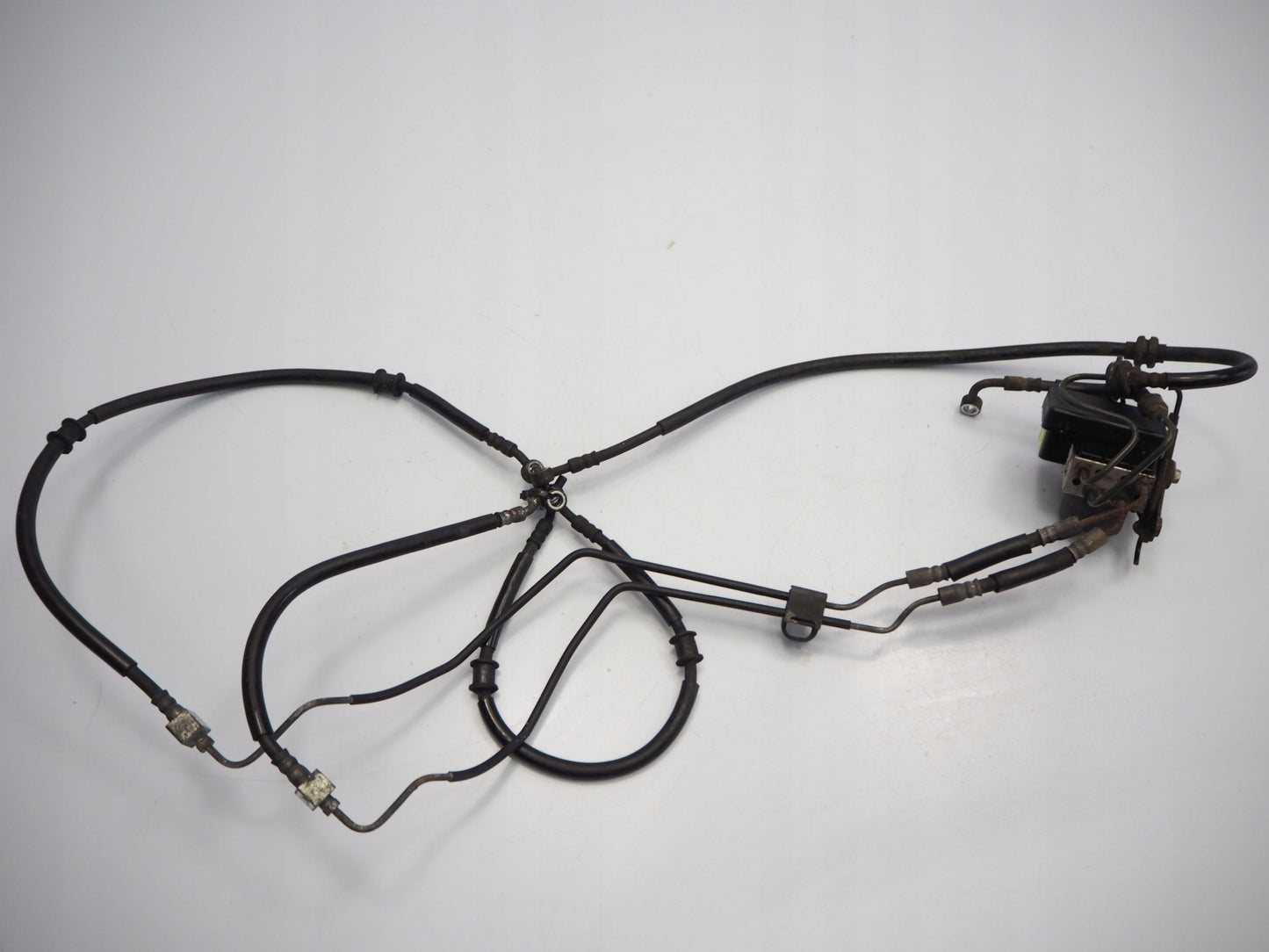 KAWASAKI ER-6F 650 12-17 ABS Pumpe Druckmodulator 8