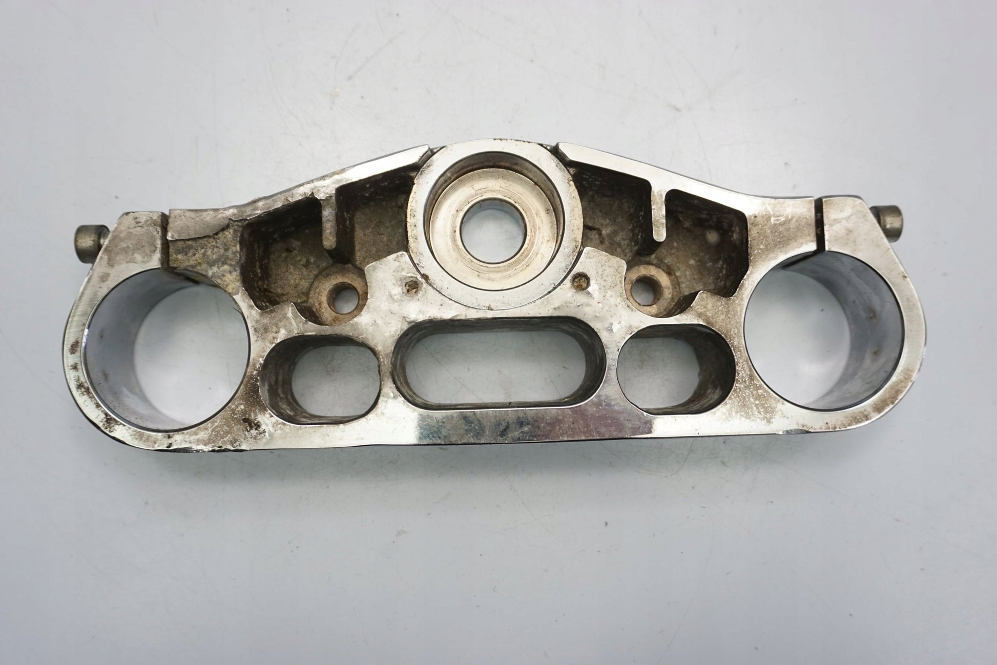 HYOSUNG GV 650 AQUILA 05-11 obere Gabelbrücke Triple Clamp oben 7