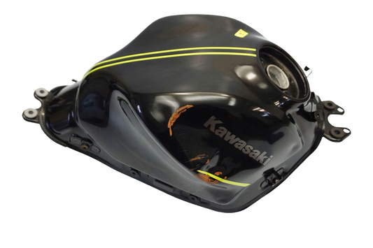 KAWASAKI Z 650 20-22 Kraftstofftank Benzintank Fuel Tank 1