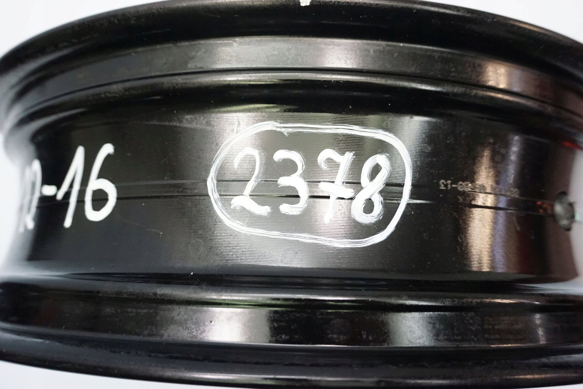 KAWASAKI 650 ER-6N 12-17 Felge hinten Wheel Hinterrad 3