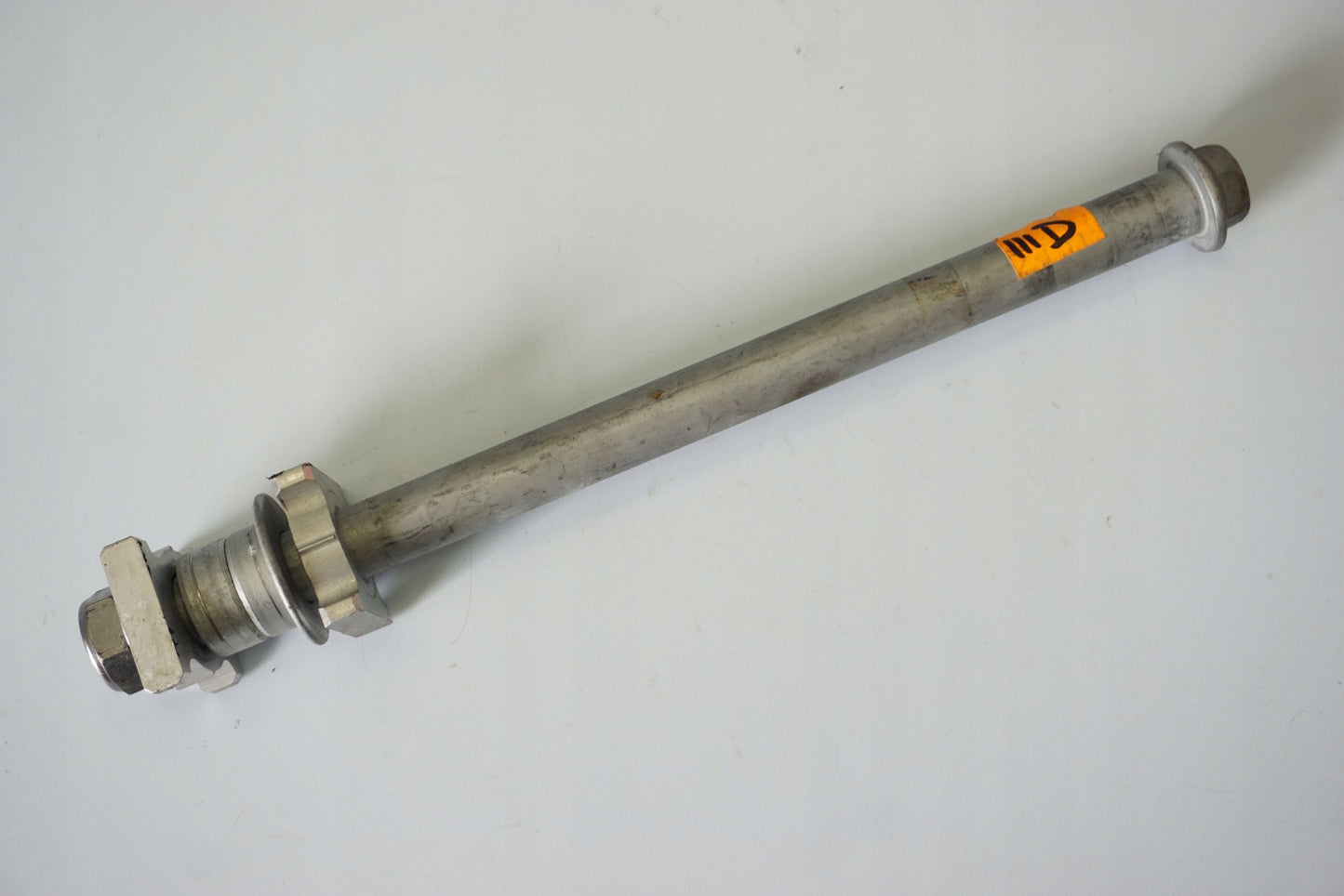 HONDA CB 650 R 19- Hinterachse Achse hinten Radachse rear axle