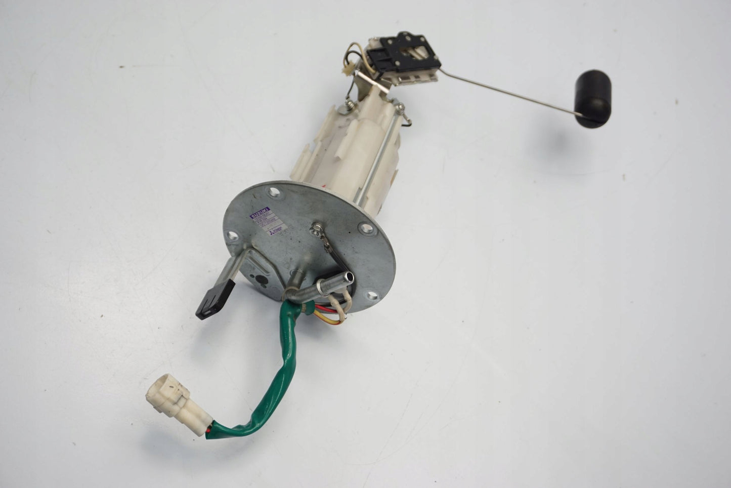 SUZUKI GSR 750 11-16 Benzinpumpe Kraftstoffpumpe Fuel Pump